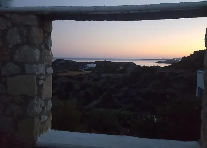 Nina Aparthotel Amoopi