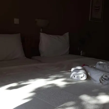 Nina Hotel apartamentowy Amoopi