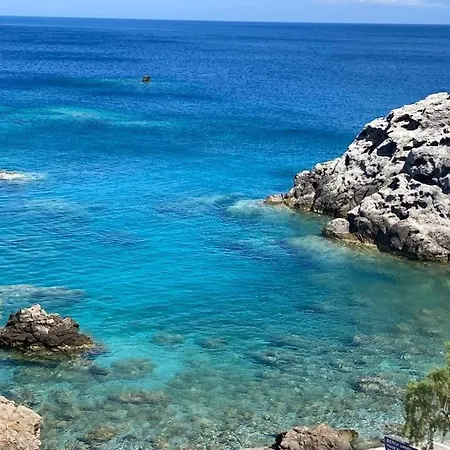 Aparthotel Nina Amoopi