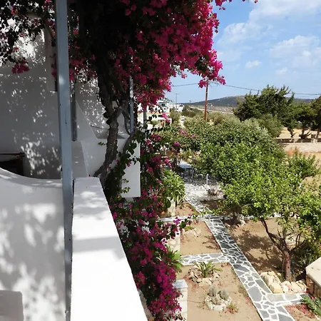 Lejlighedshotel Nina Amoopi